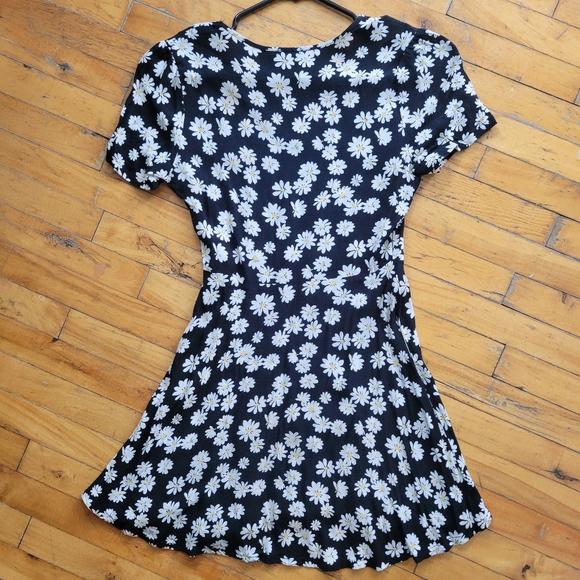 Mini daisy Dress - Picture 2 of 5